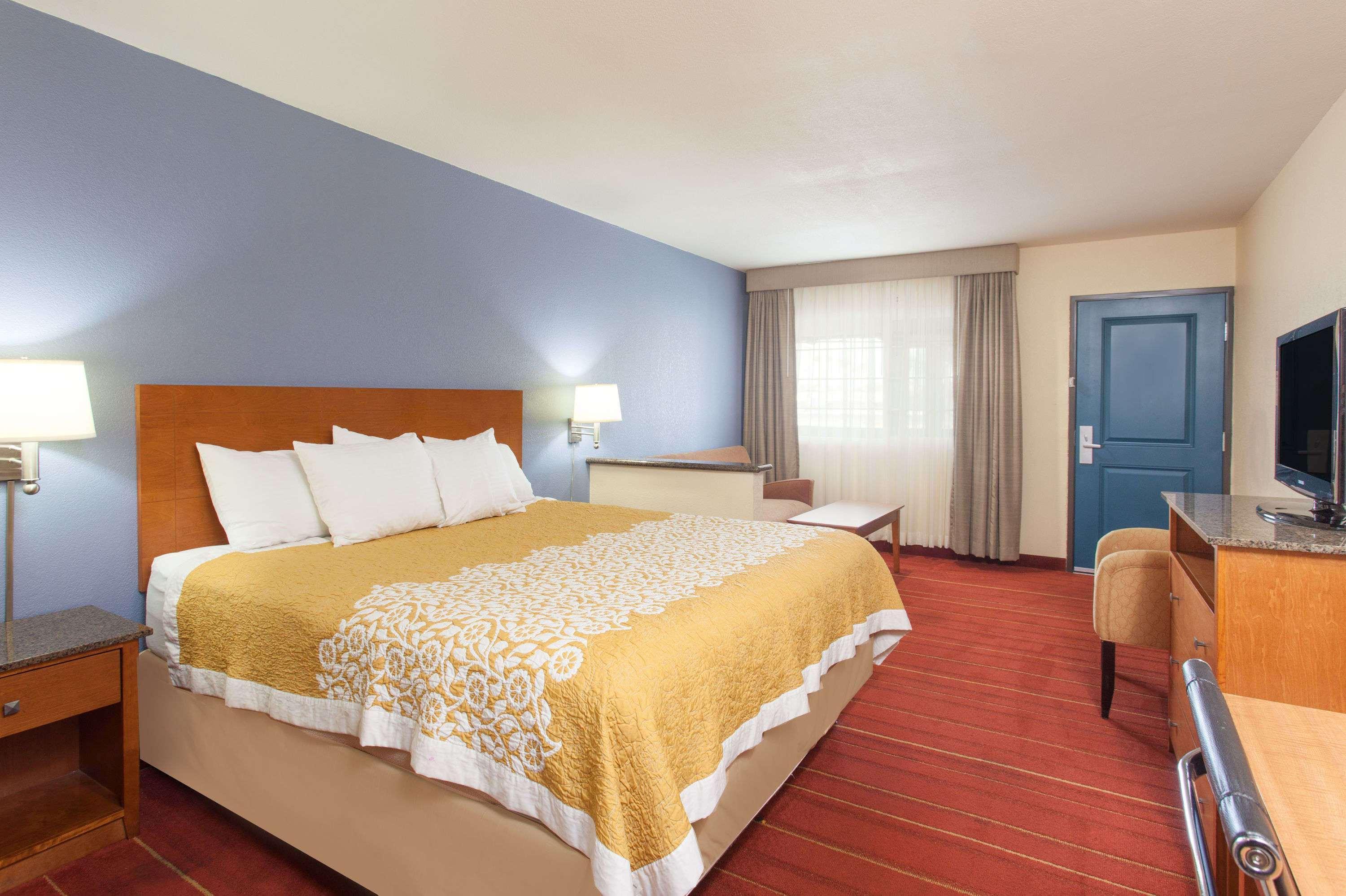 Days Inn By Wyndham San Diego-East/El Cajon Ngoại thất bức ảnh